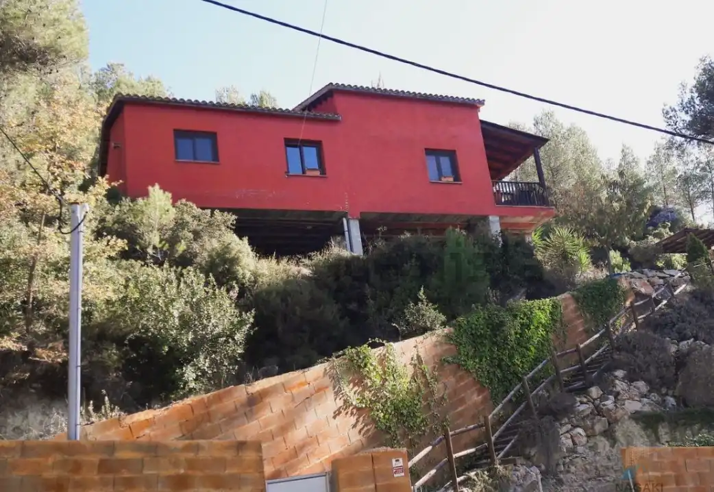 Vista exterior de Casa o chalet en venta en Gelida con Calefacción