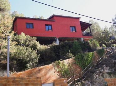 Haus zum Verkauf in Gelida