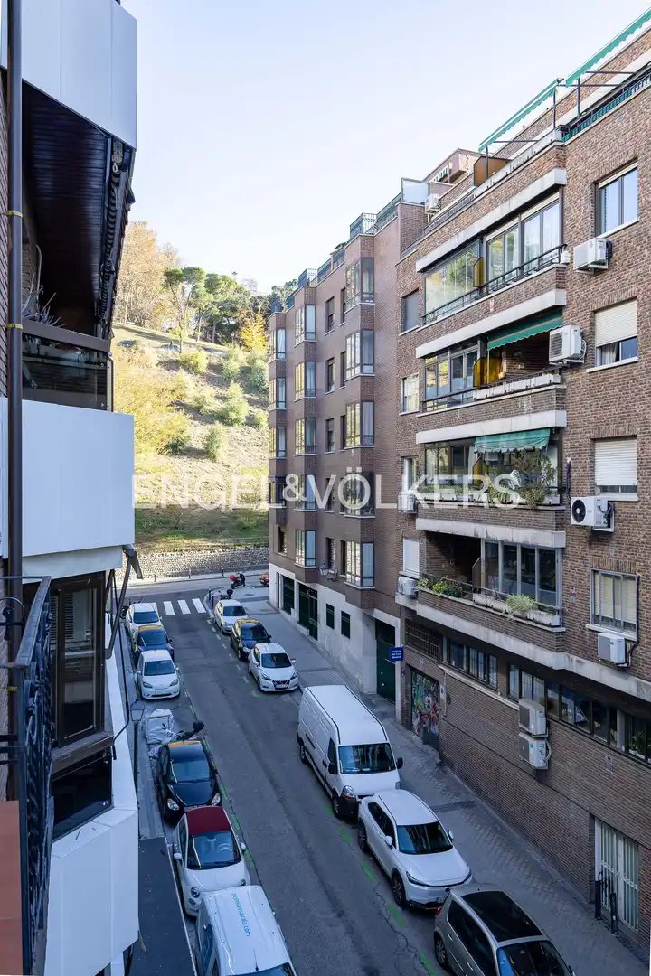 Exterior view of Flat for sale in Madrid  with Air Conditioner, Heating and Balcony