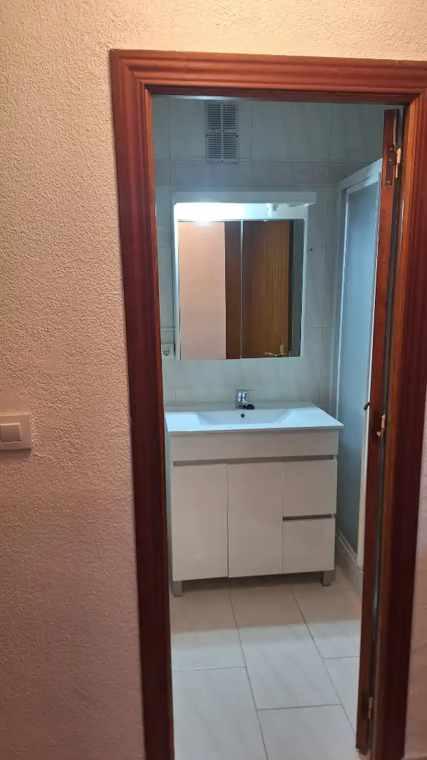 Bathroom of Flat for sale in Córdoba  with Air Conditioner, Heating and Private garden