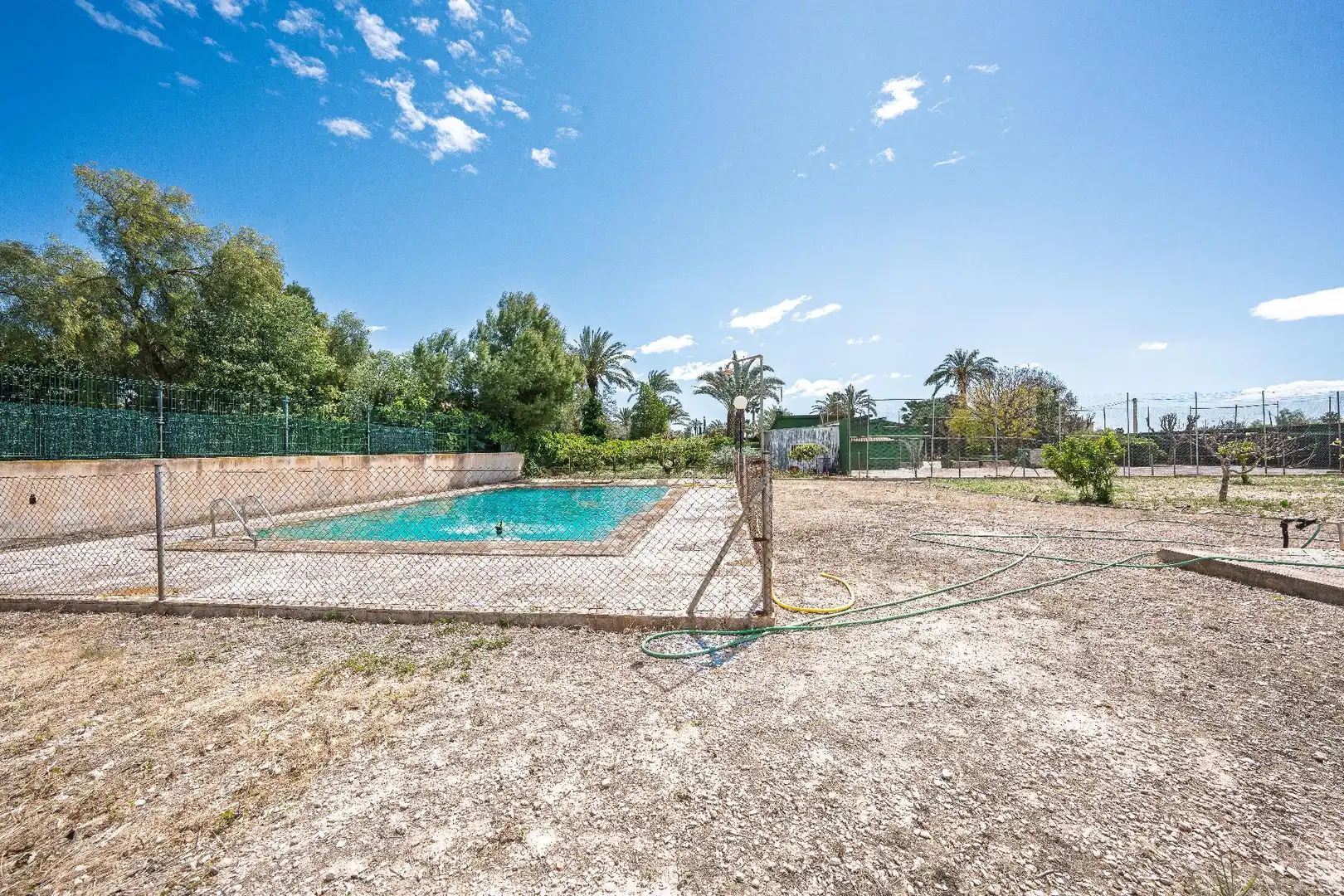 Piscina de Casa o xalet en venda en Elche / Elx amb Jardí privat, Terrassa i Piscina