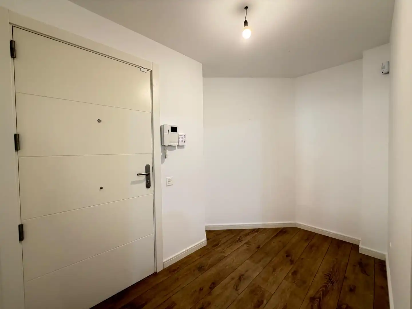 Piso en venta en Can Tintorer - Can Tries