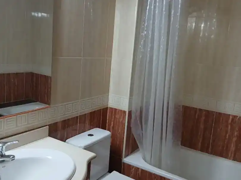 Baño de Piso de alquiler en Figueres