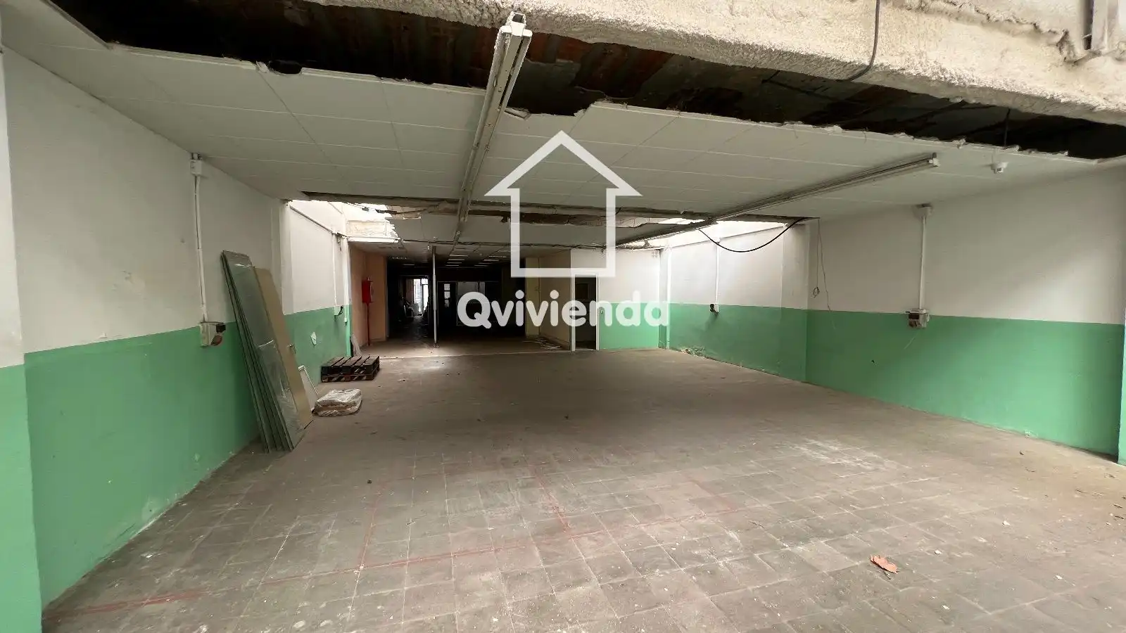 Local comercial en venta en Pau Claris, imagen 5