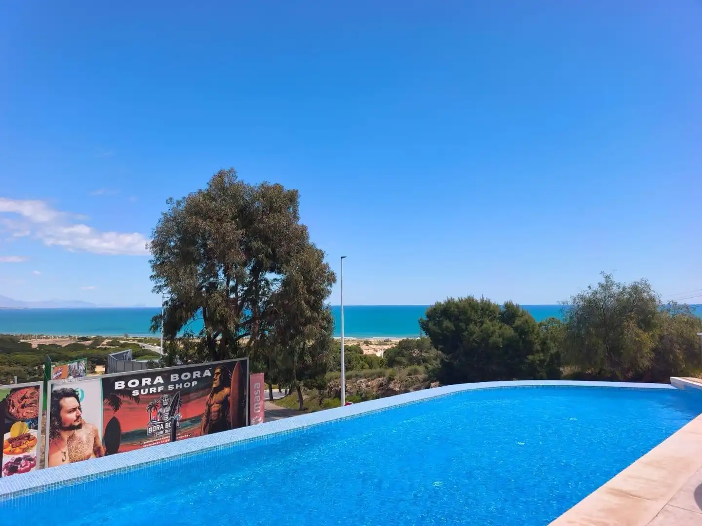 Schwimmbecken von Dachboden zum Verkauf in Santa Pola mit Klimaanlage, Terrasse und Balkon