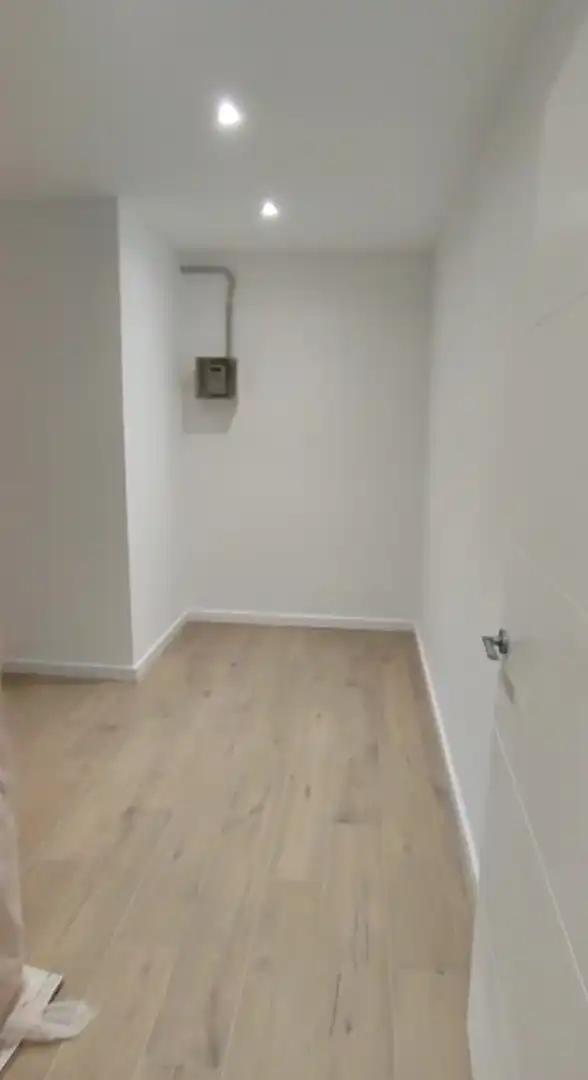 Appartamento con ascensore in affitto a Carrer del Cardenal Tedeschini 8, imagen 3