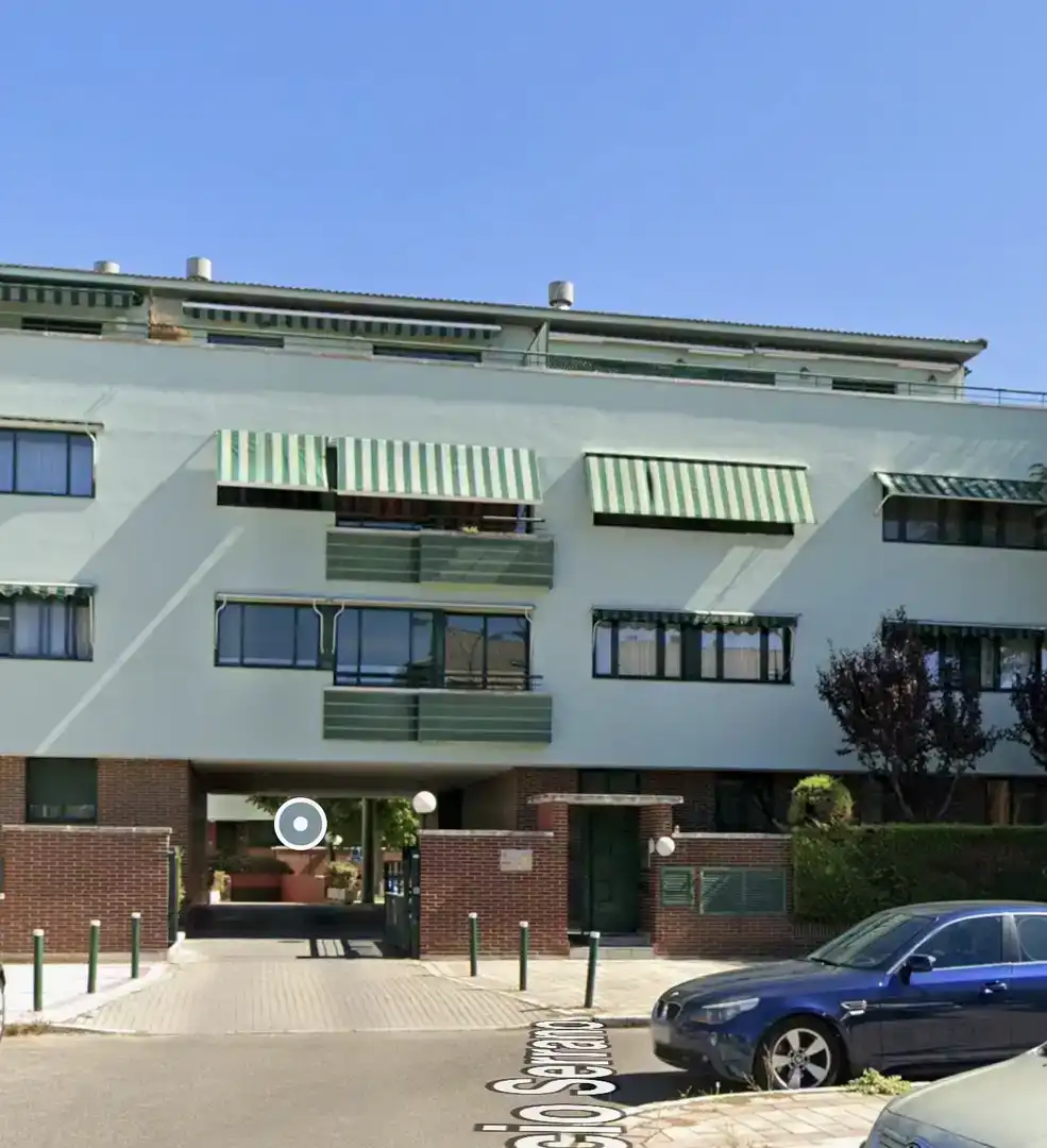 Vista exterior de Pis en venda en Valladolid amb Parquet, Traster i Piscina
