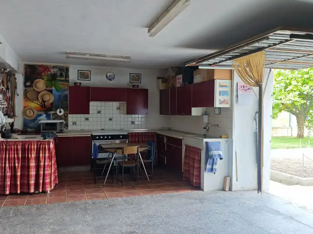Cuina de Casa adosada en venda en Valle de Losa