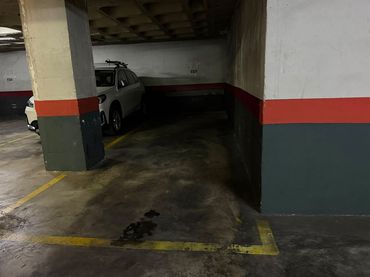 Einzelparkplatz mit Aufzug zum Verkauf in Calle de Santa Leonor