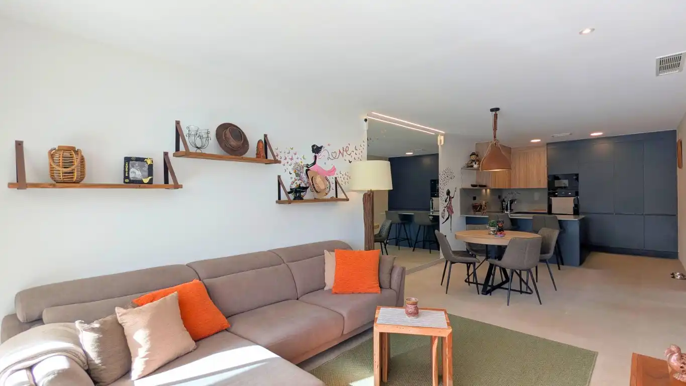 Sala d'estar de Planta baixa en venda en Algorfa amb Aire condicionat, Jardí privat i Terrassa