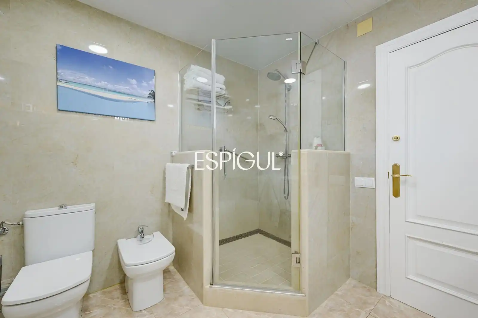 Bathroom of Houses for sale in Rubí  with Air Conditioner, Heating and Terrace