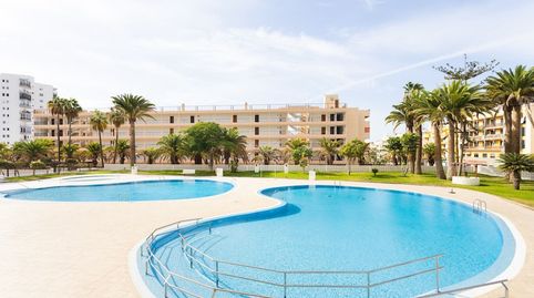 Foto 2 de Piso de alquiler en Avenida Juan Carlos I, Los Cristianos, Arona