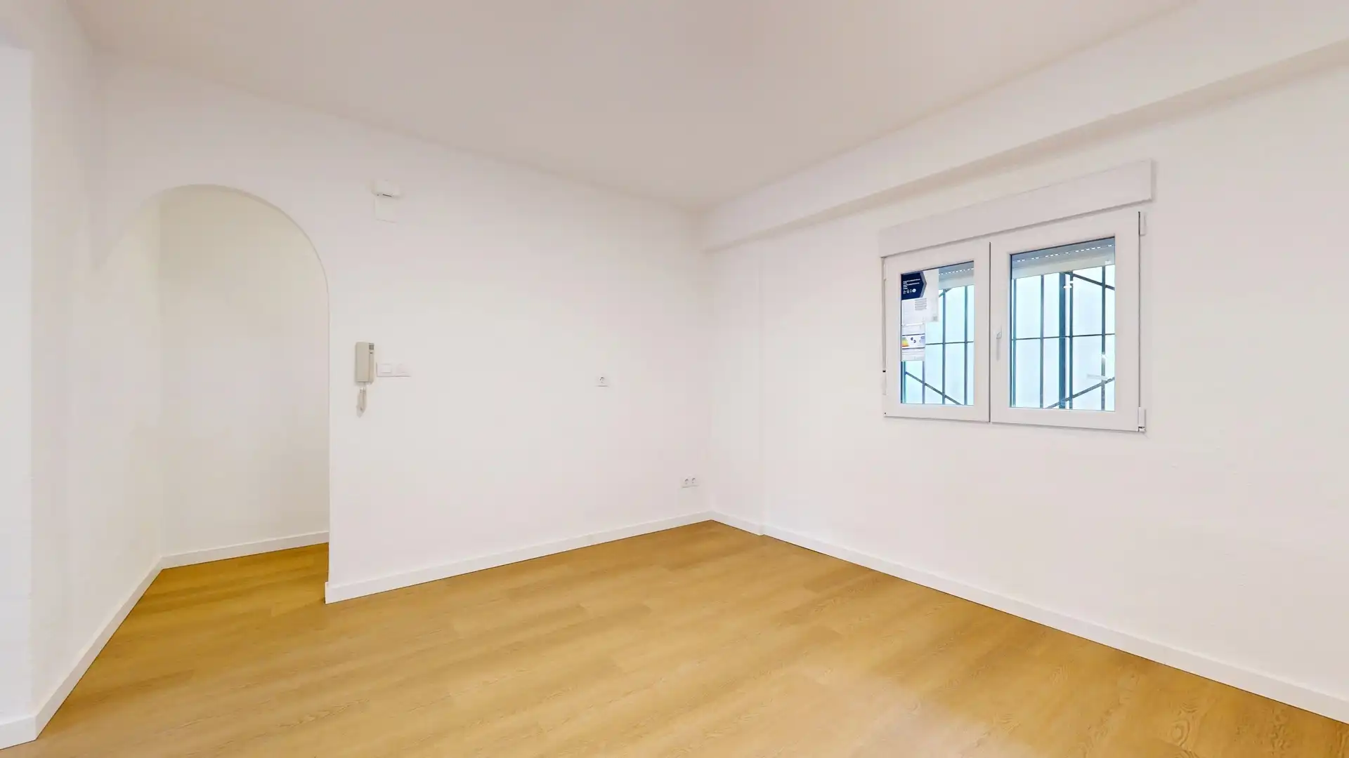 Piso en venta en Ontinyent con Balcón