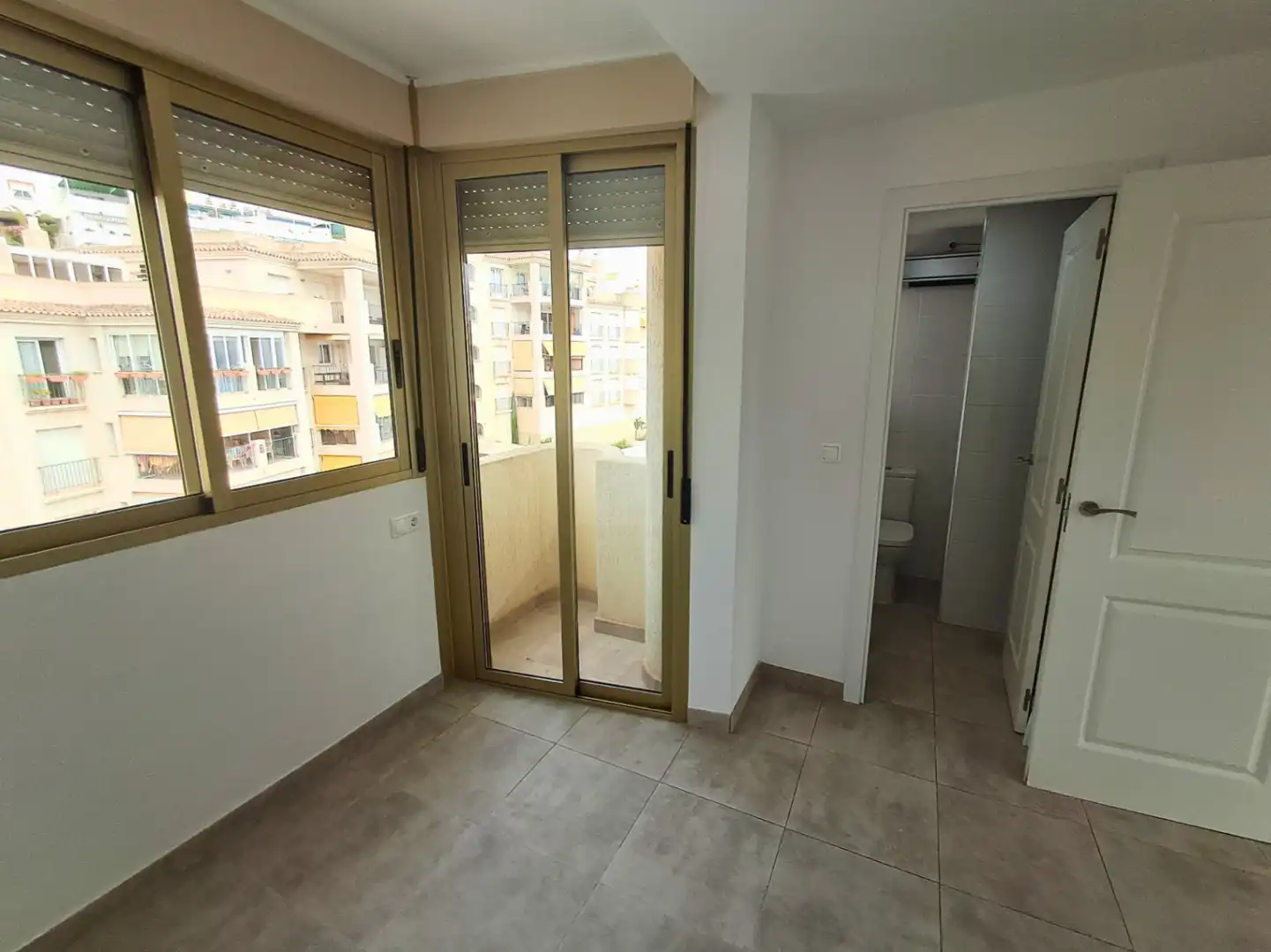 Apartment with terrace for sale in Cala de Finestrat, imagen 12