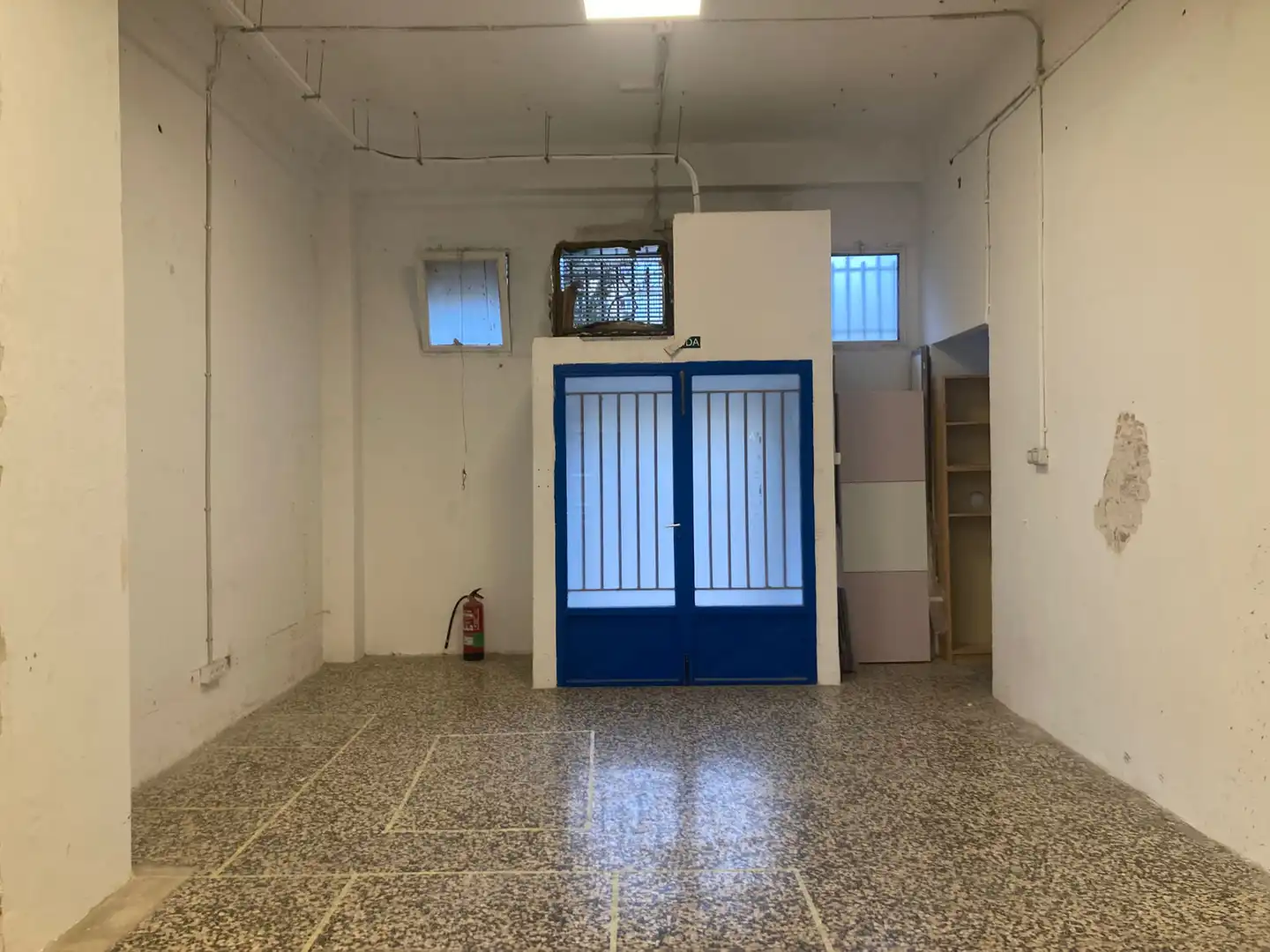 Local de lloguer en Zaragoza amb Aire condicionat