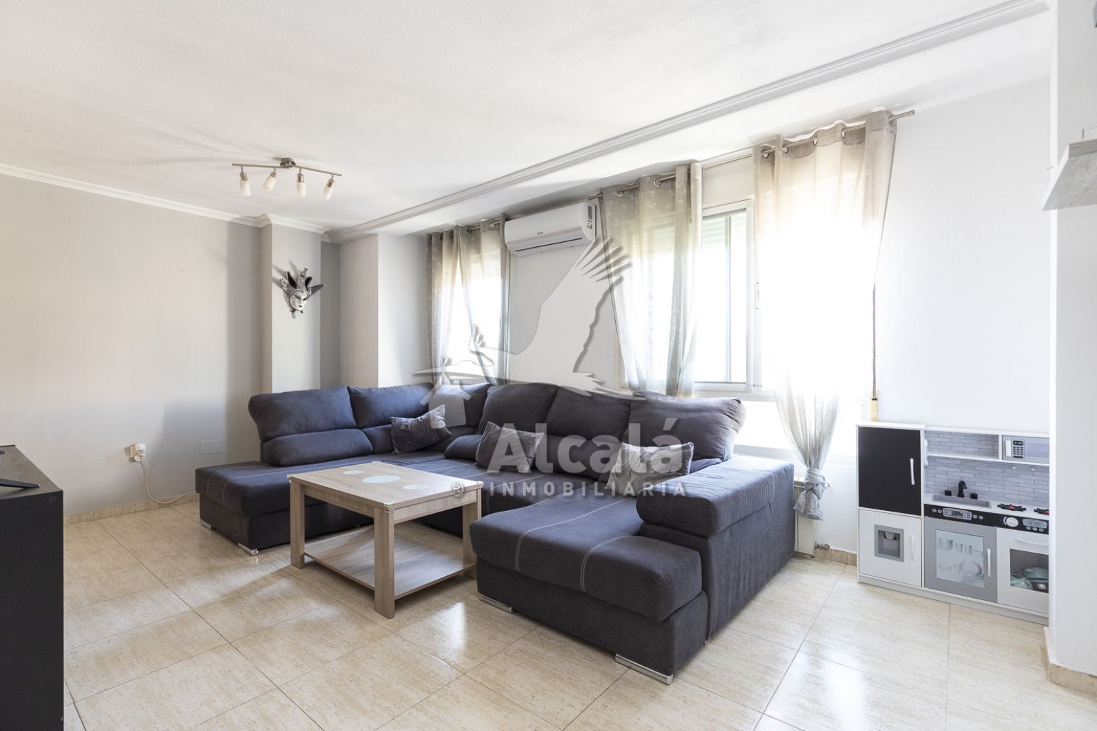 Living room of Flat for sale in Azuqueca de Henares  with Air Conditioner and Heating