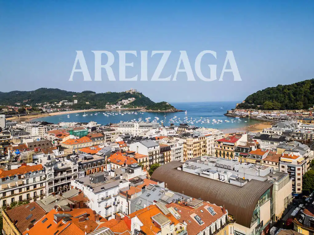 Piso con terraza en venta en Calle Arrasate, imagen 2