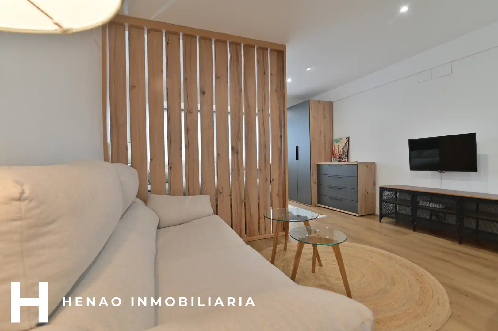 Sala de estar de Apartamento en venta en Bilbao  con Calefacción, Parquet y Amueblado