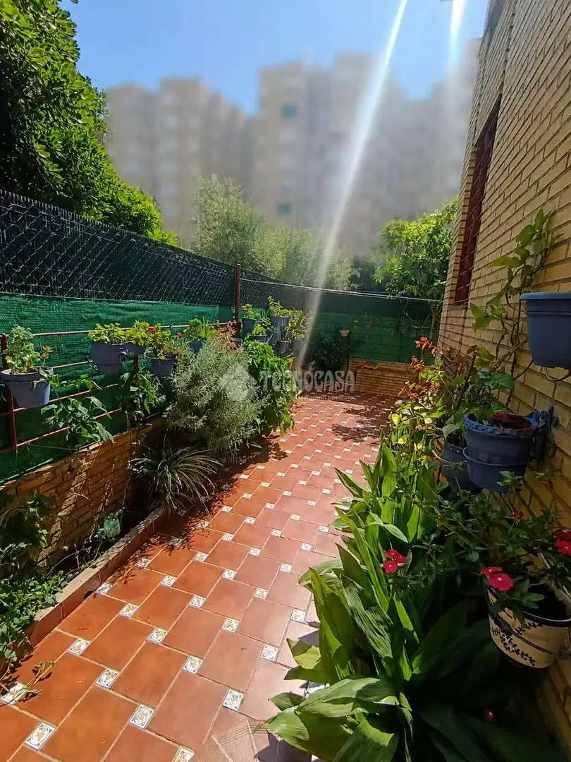 Jardín de Piso en venta en Sevilla con Jardín privado