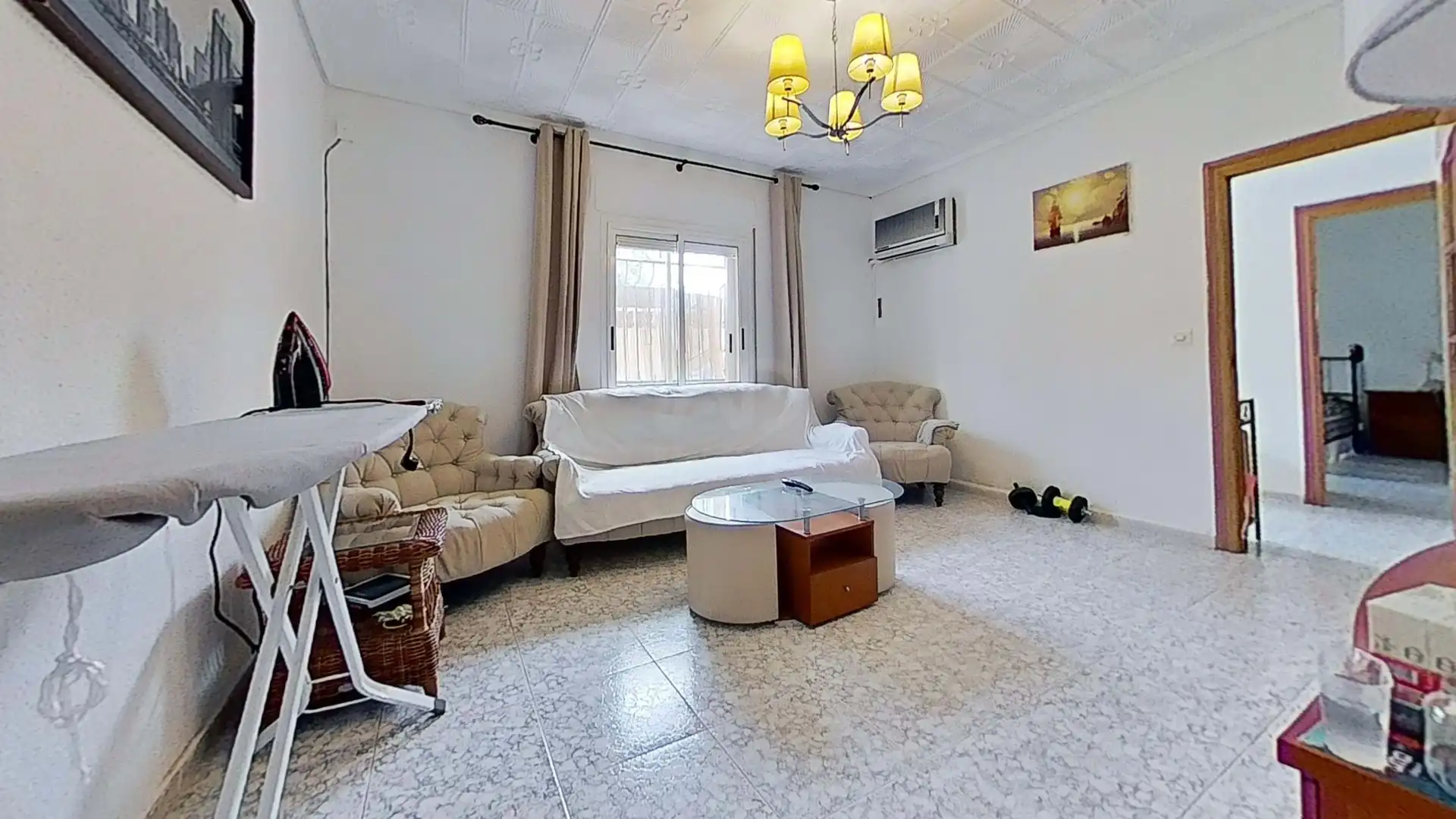 Sala d'estar de Casa o xalet en venda en Alicante / Alacant amb Aire condicionat i Calefacció