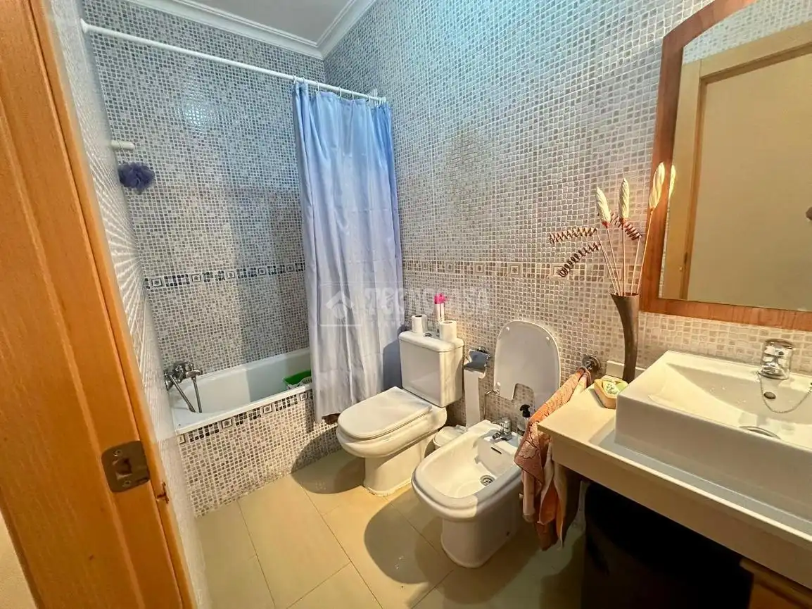 Piso con terraza en venta en C. Virgen de la Cabeza, imagen 9