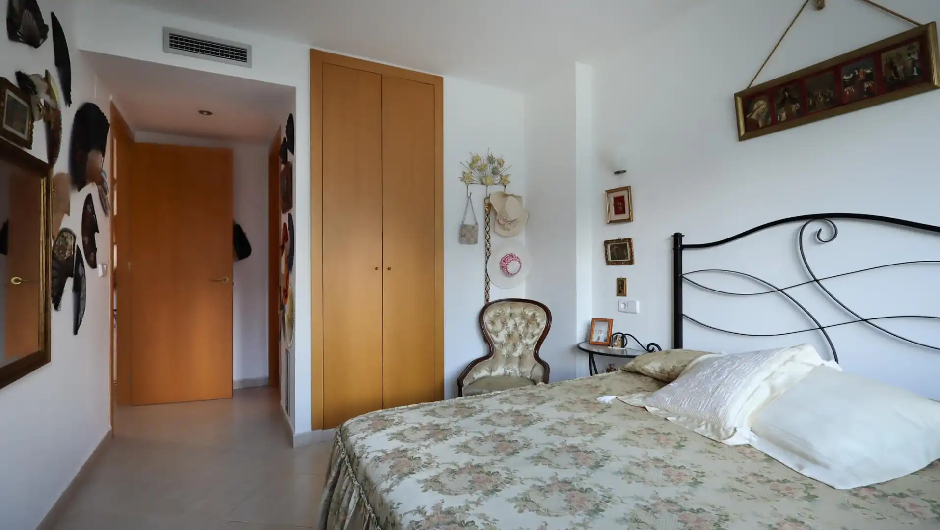 Bedroom of Flat for sale in Llançà  with Heating, Terrace and Furnished