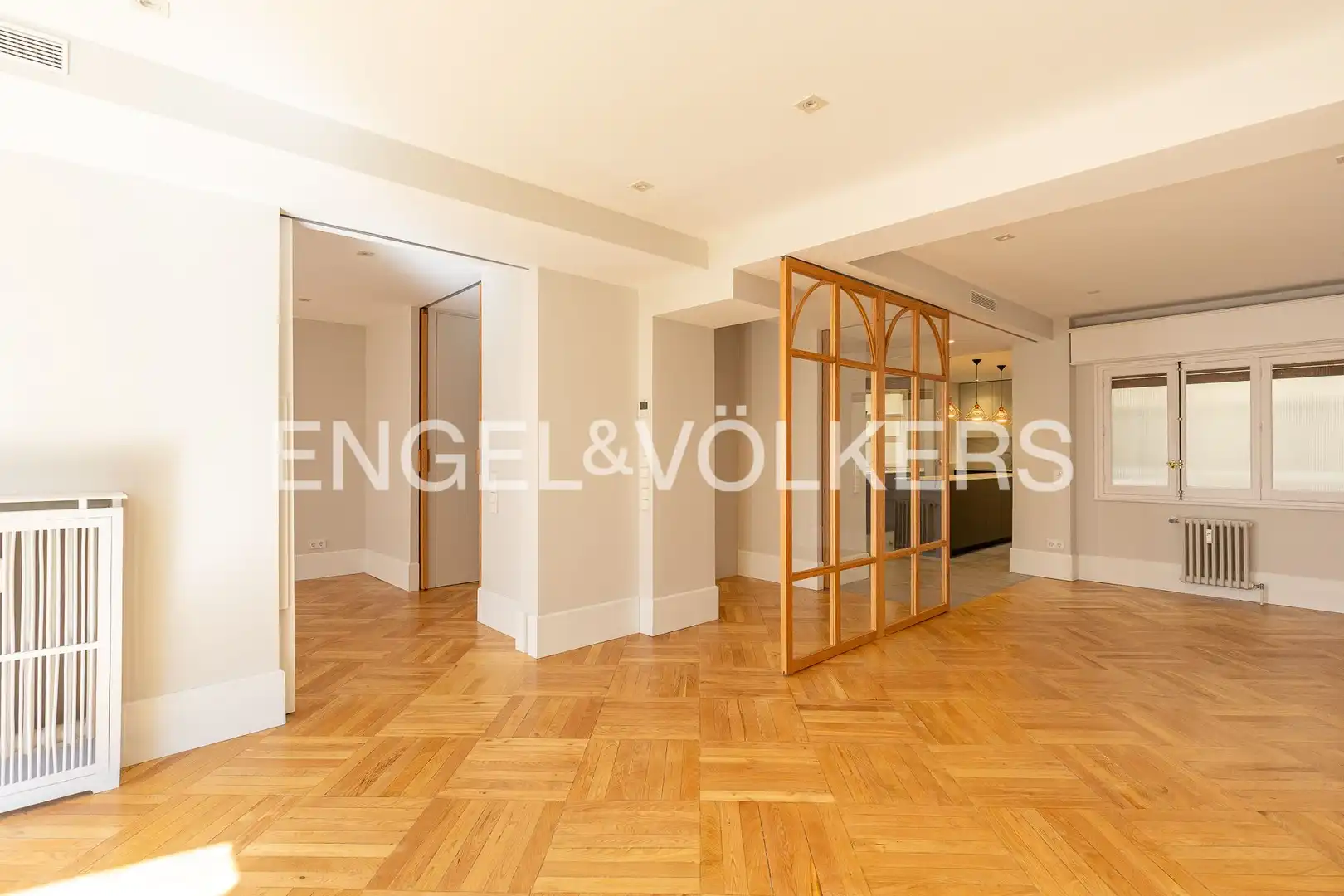 Wohnung zur Miete in Madrid mit Klimaanlage, Heizung und Parkett