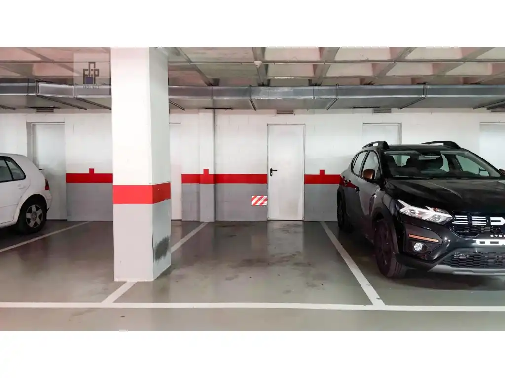 Parking of Flat for sale in Cornellà de Llobregat