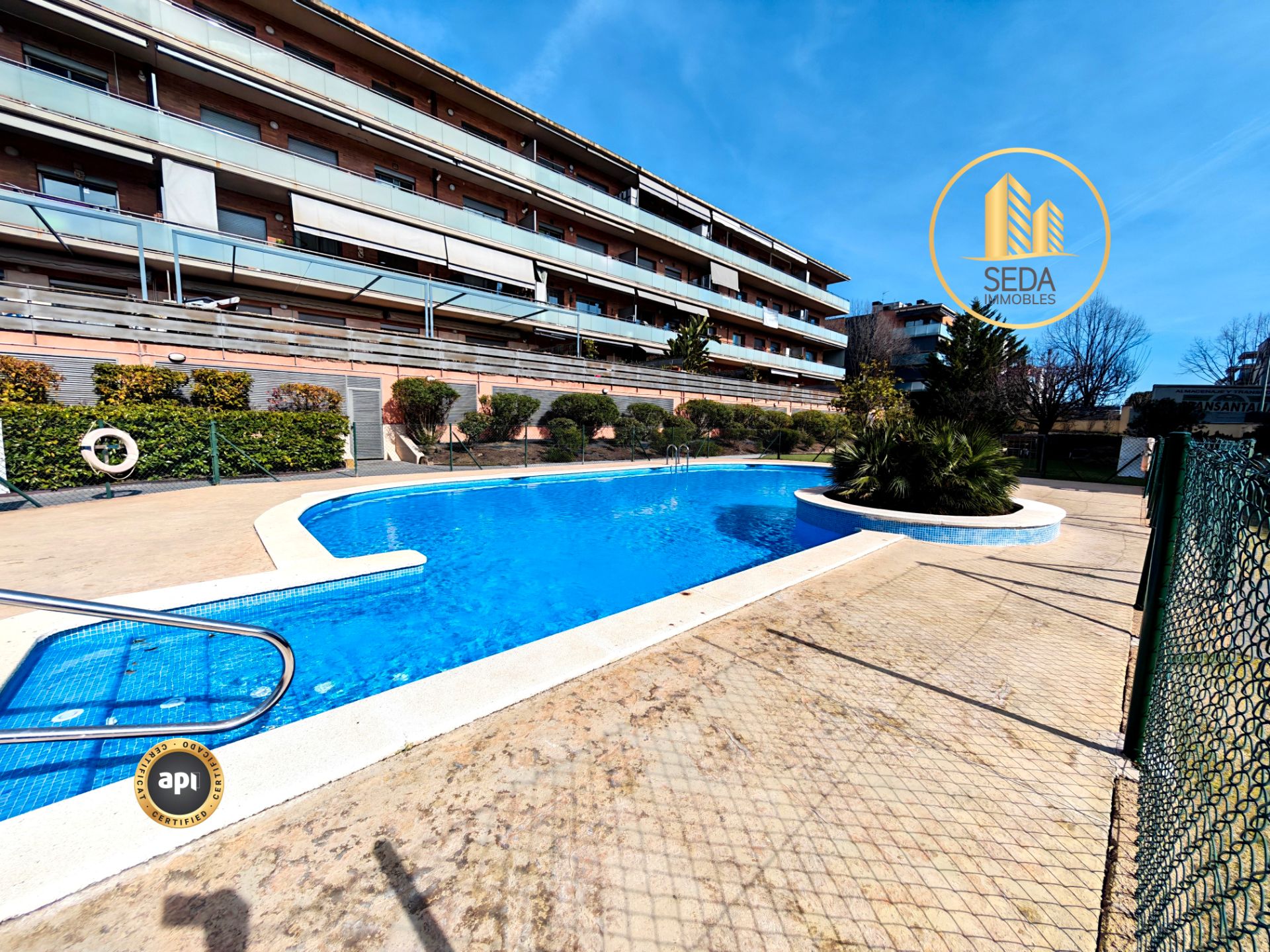 Swimming pool of Flat for sale in Parets del Vallès  with Air Conditioner, Heating and Parquet flooring