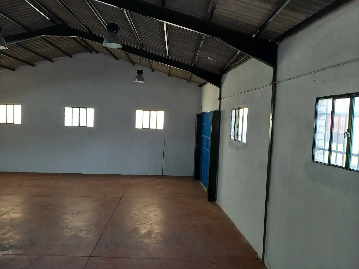 Nau industrial de lloguer en Ajalvir