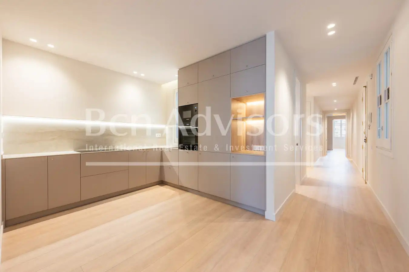 Piso con terraza en venta en Carrer del Consell de Cent, imagen 12