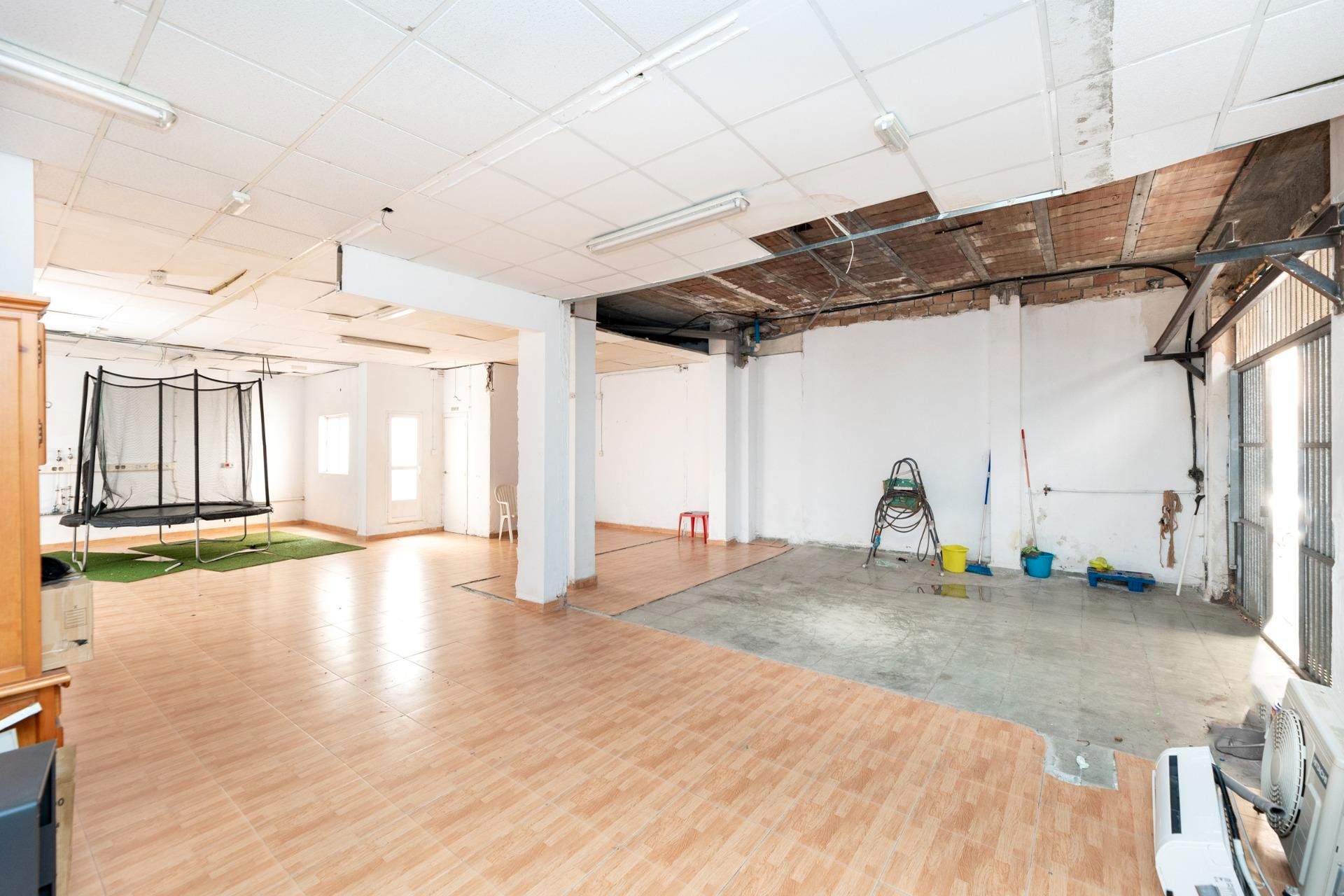 Premises for sale in Armilla