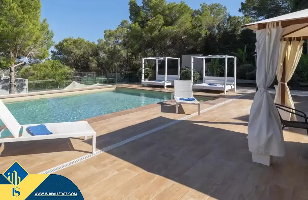 Villa con piscina in vendita a Sant Antoni de Portmany, imagen 2