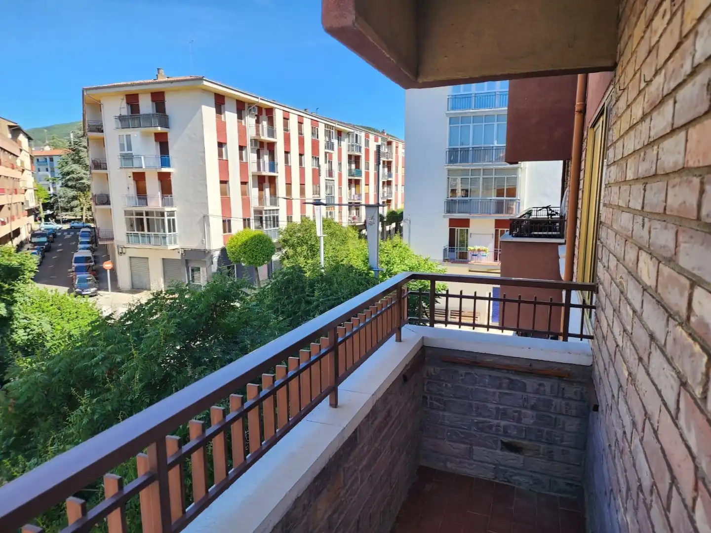 Balcony of Flat for sale in Jaca  with Terrace, Storage room and Furnished