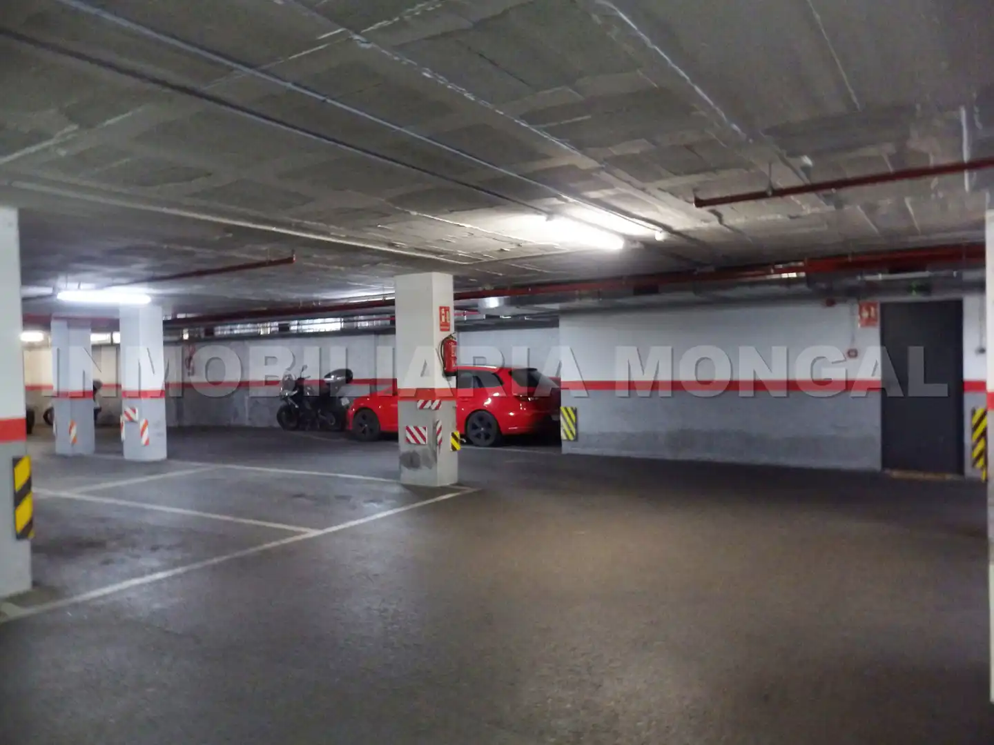 Einzelparkplatz zur Miete in Carrer d'Antoni Gaudí 102, imagen 7