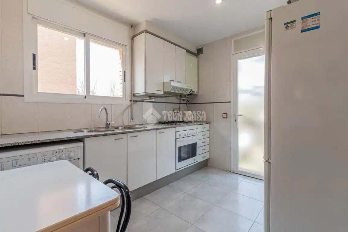 Kitchen of Houses for rent in Sant Cugat del Vallès  with Air Conditioner, Terrace and Balcony