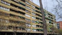 Vista exterior de Pis en venda en Sabadell amb Terrassa i Balcó