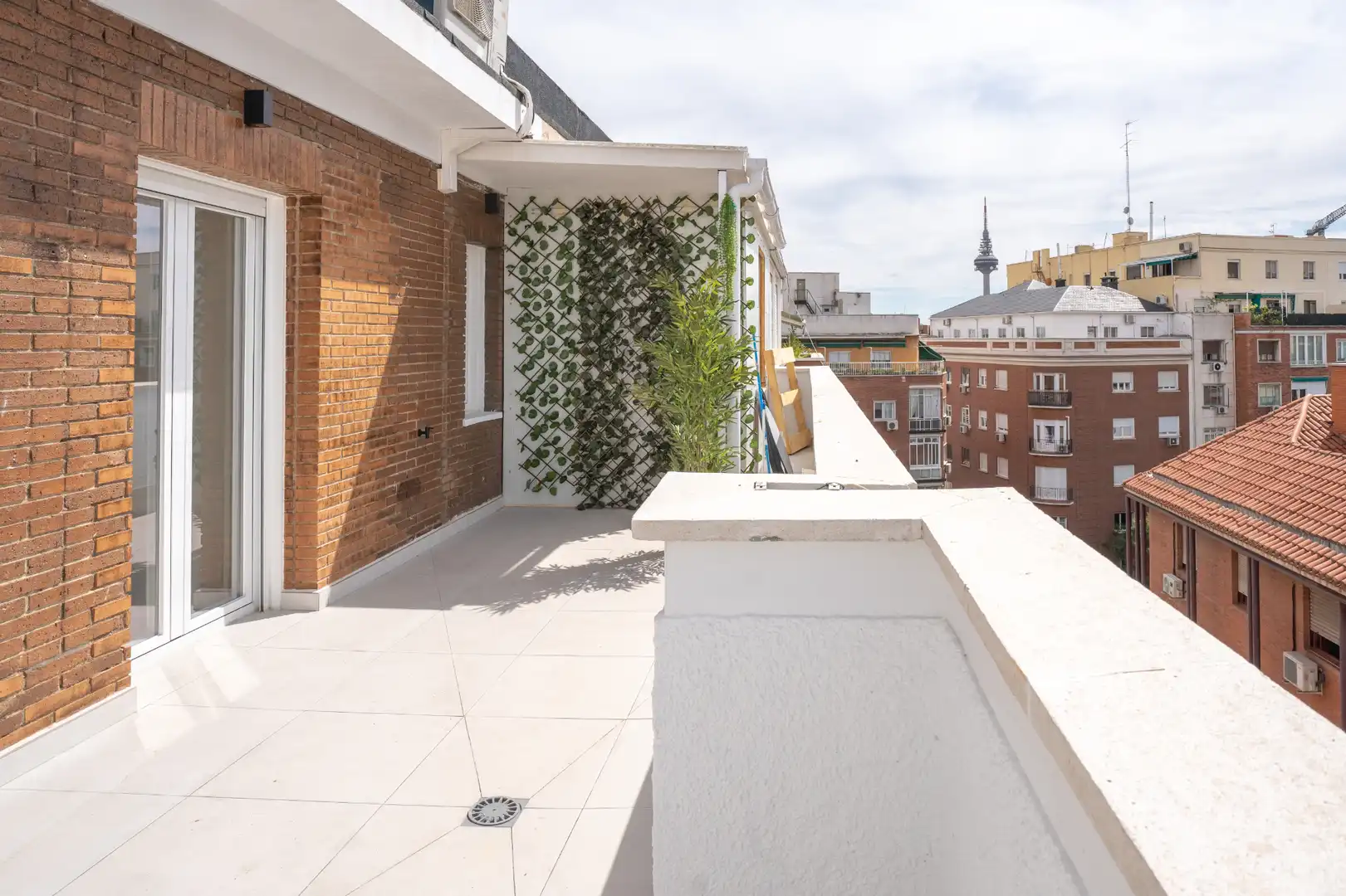 Ático con ascensor en venta en Calle Alcalá 229, imagen 16
