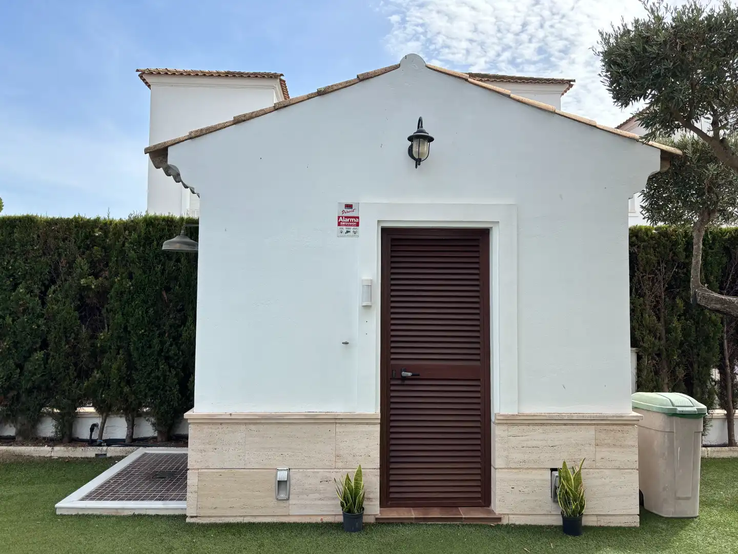 Vista exterior de Casa o chalet en venta en Islantilla con Aire acondicionado, Calefacción y Jardín privado