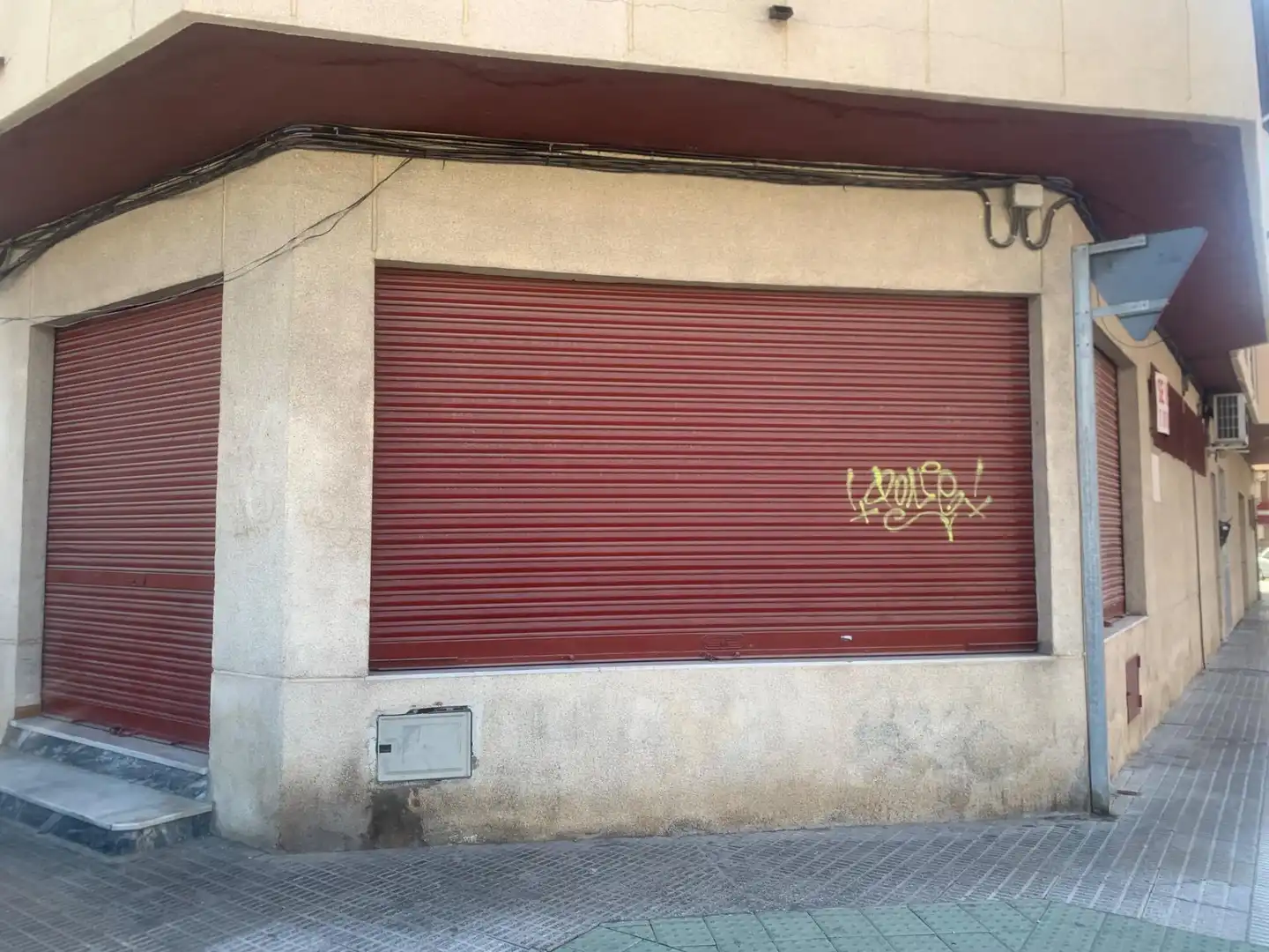 Local comercial en venda a Sur, imagen 2