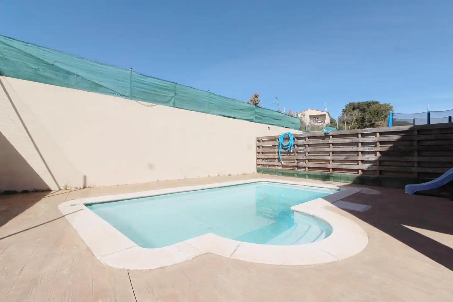 Piscina de Casa adosada en venda en Vidreres amb Terrassa i Piscina