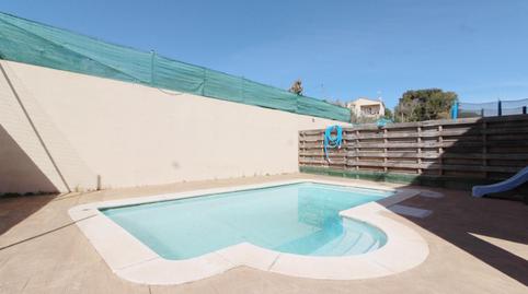 Foto 4 de Casa adosada en venda a Carrer Petúnia, Aiguaviva Parc, Vidreres