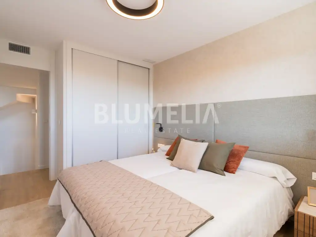 Dormitori de Casa o xalet en venda en La Nucia amb Aire condicionat, Calefacció i Jardí privat