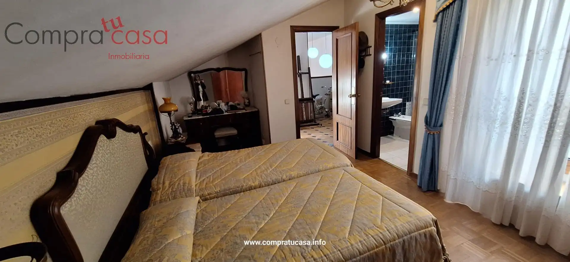 Bedroom of Attic for sale in Segovia  with Heating, Parquet flooring and Terrace