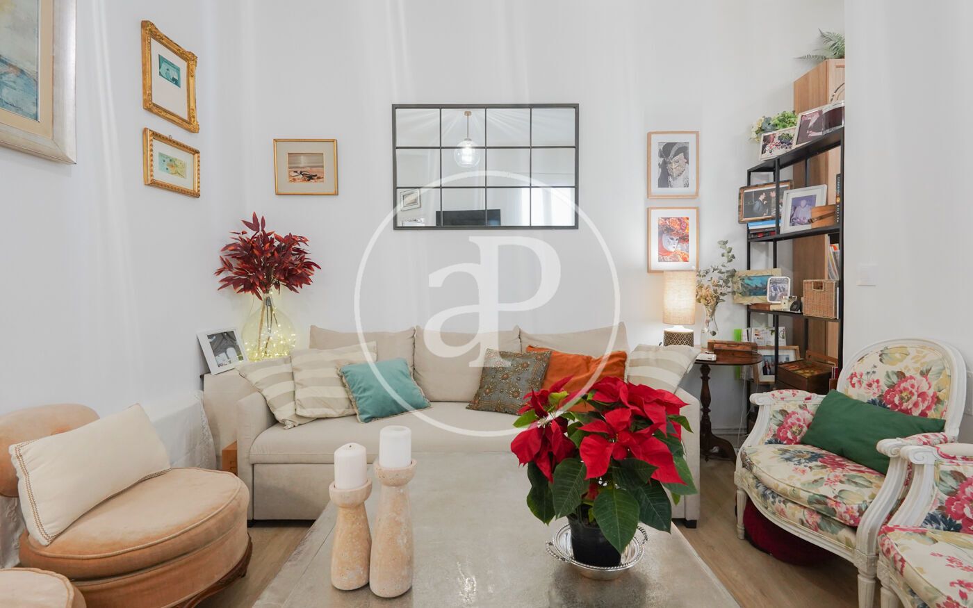 Living room of Flat for sale in  Madrid Capital  with Heating