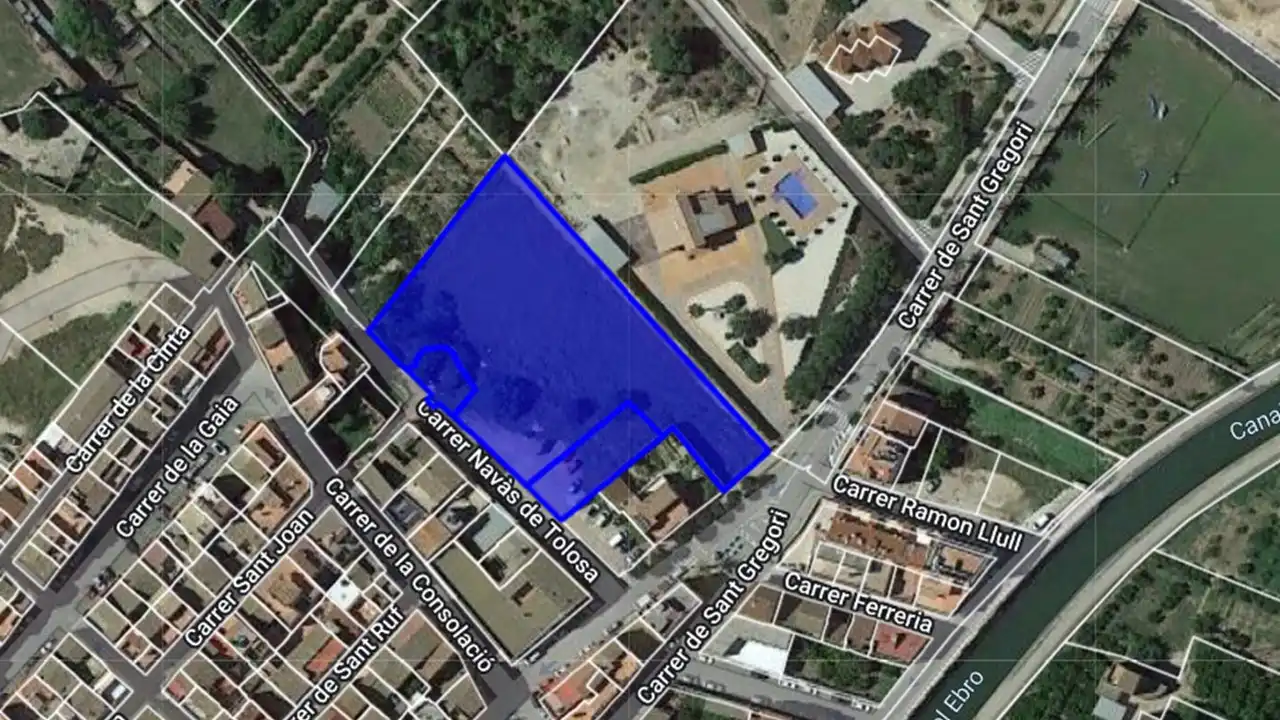 Terrain rustique à vendre à C/ Navas de Tolosa