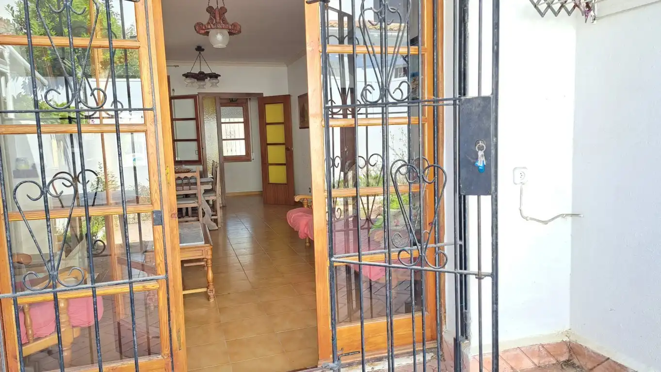 Detached homes for sale in Cunit  with Private garden, Terrace and Storage room
