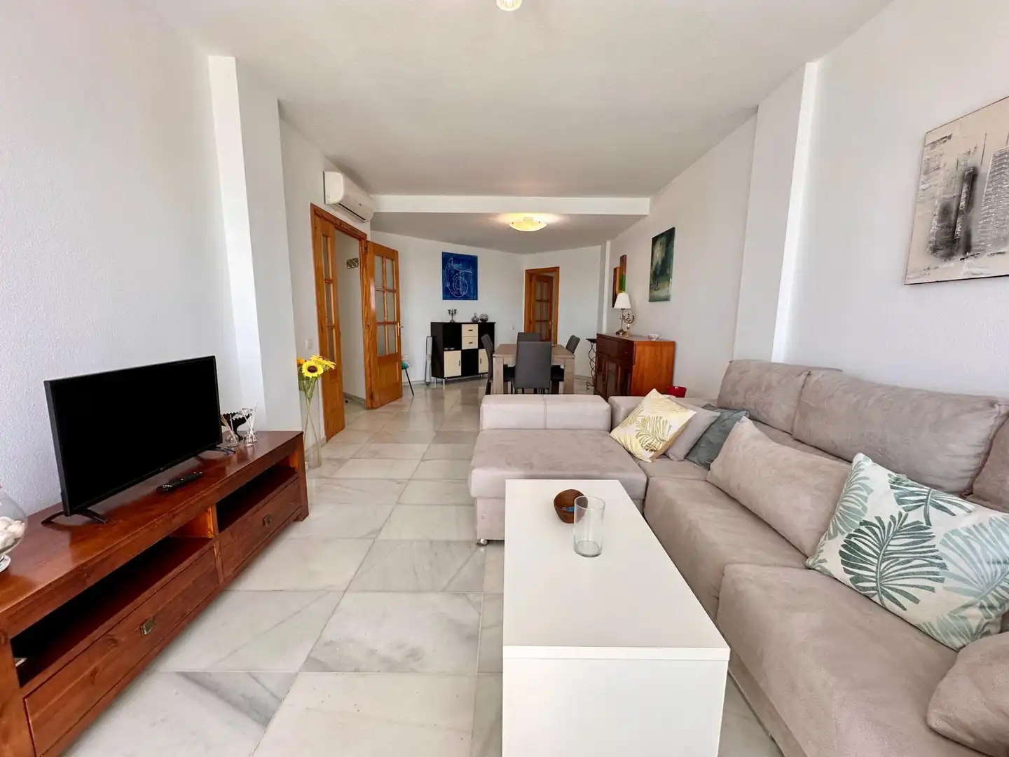 Piso de alquiler en Aguadulce Sur
