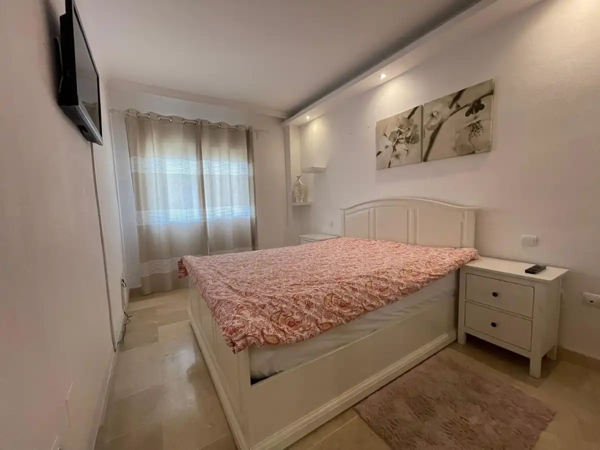 Schlafzimmer von Dachboden zum Verkauf in Benalmádena mit Klimaanlage, Möbliert und Gemeinschaftspool