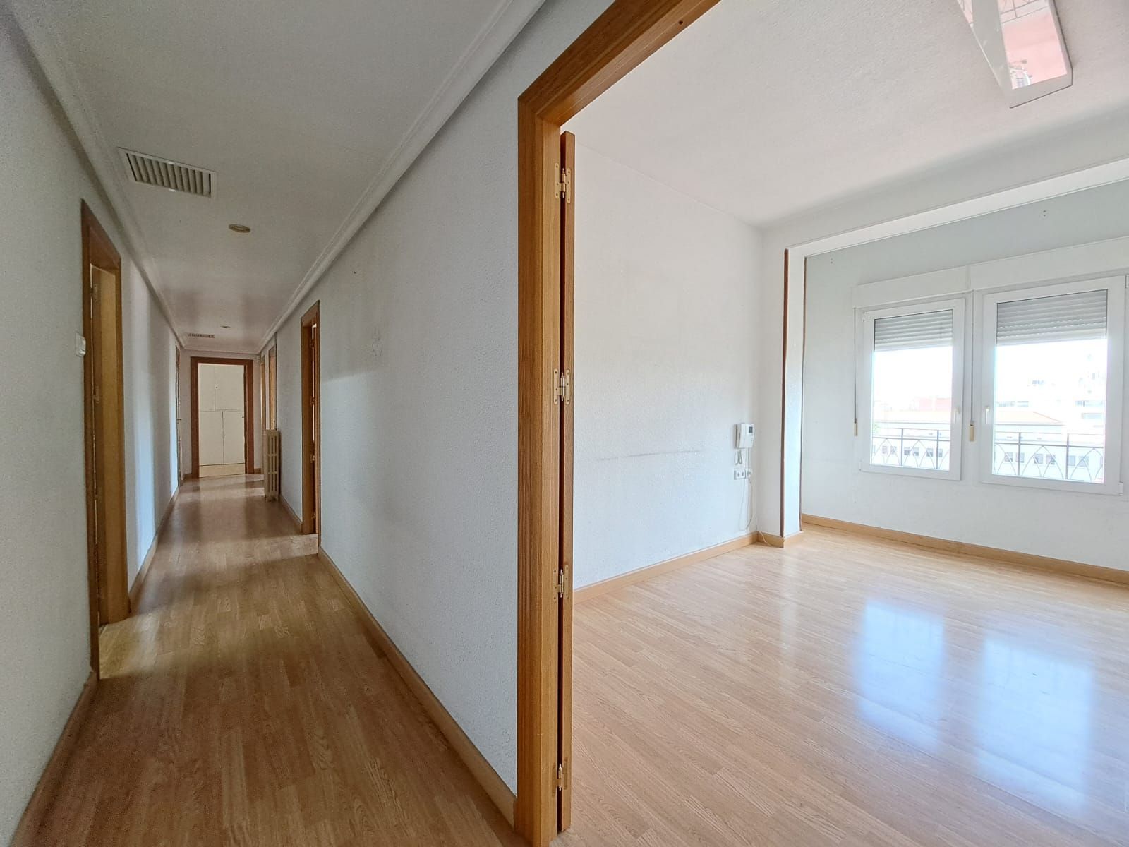 Flat for sale in  Murcia Capital  with Air Conditioner and Storage room